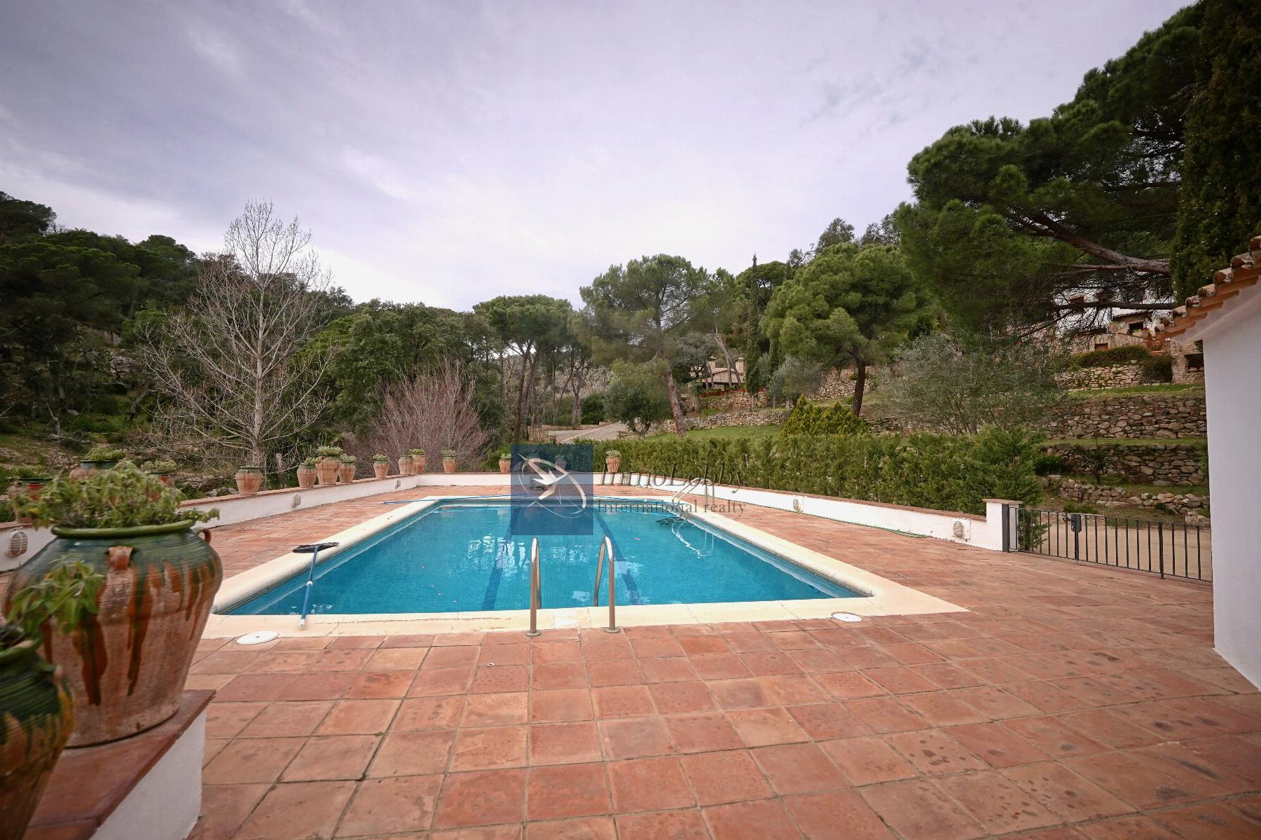 For sale of house in Castell d´Aro