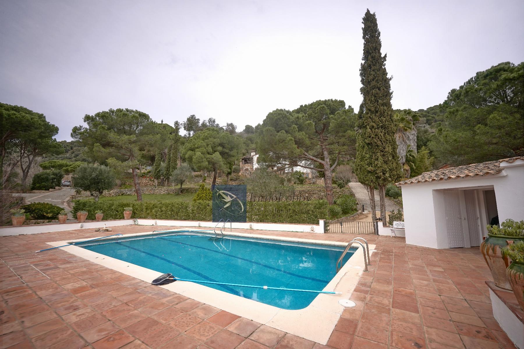 For sale of house in Castell d´Aro