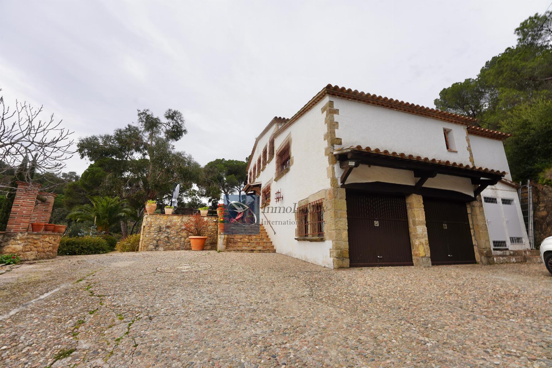 For sale of house in Castell d´Aro