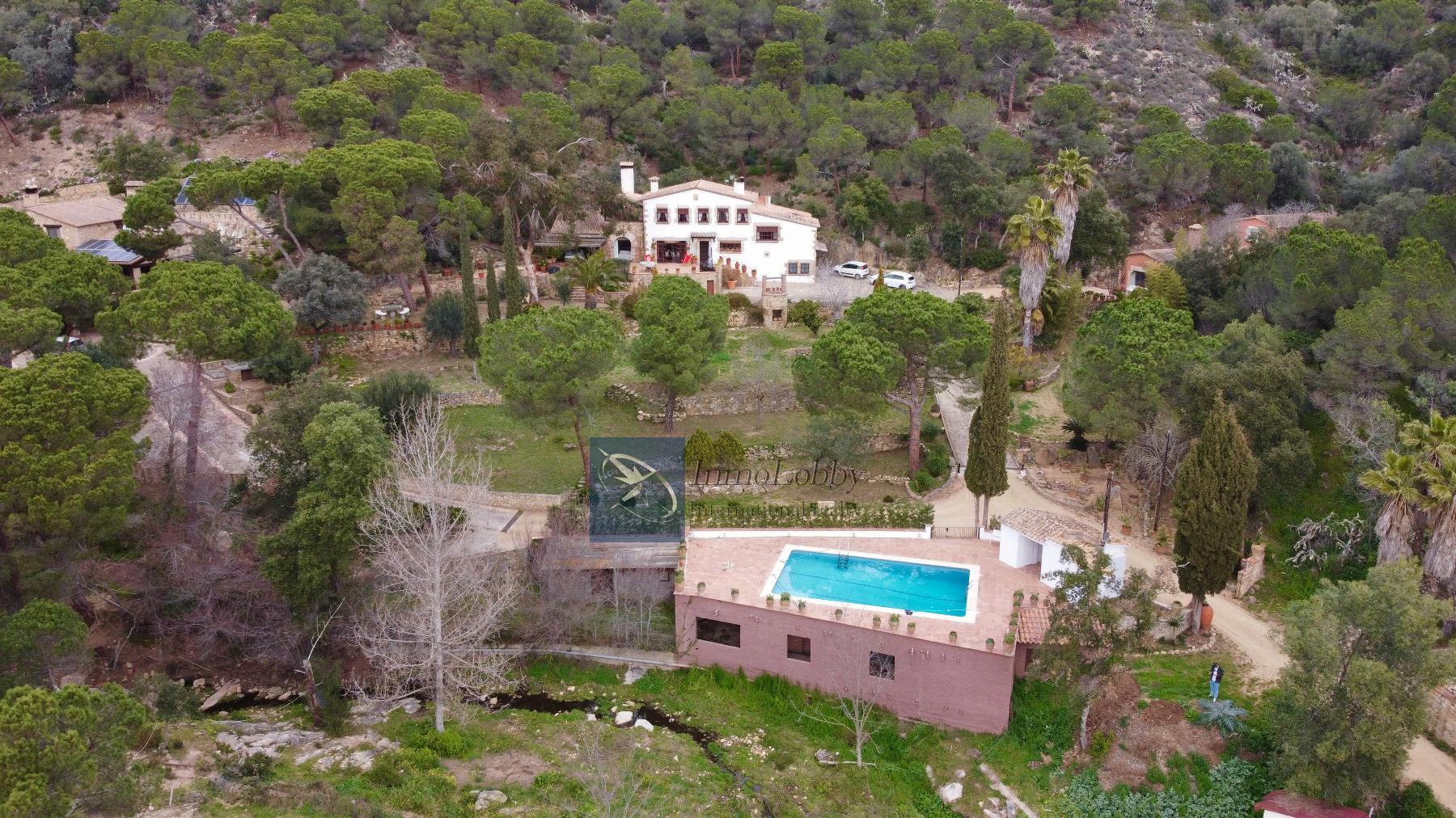 For sale of house in Castell d´Aro