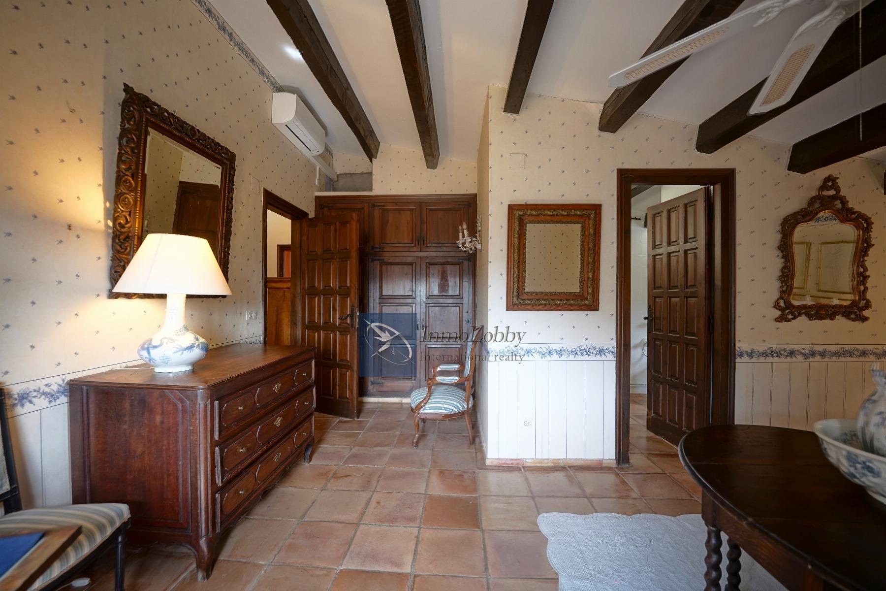 For sale of house in Castell d´Aro