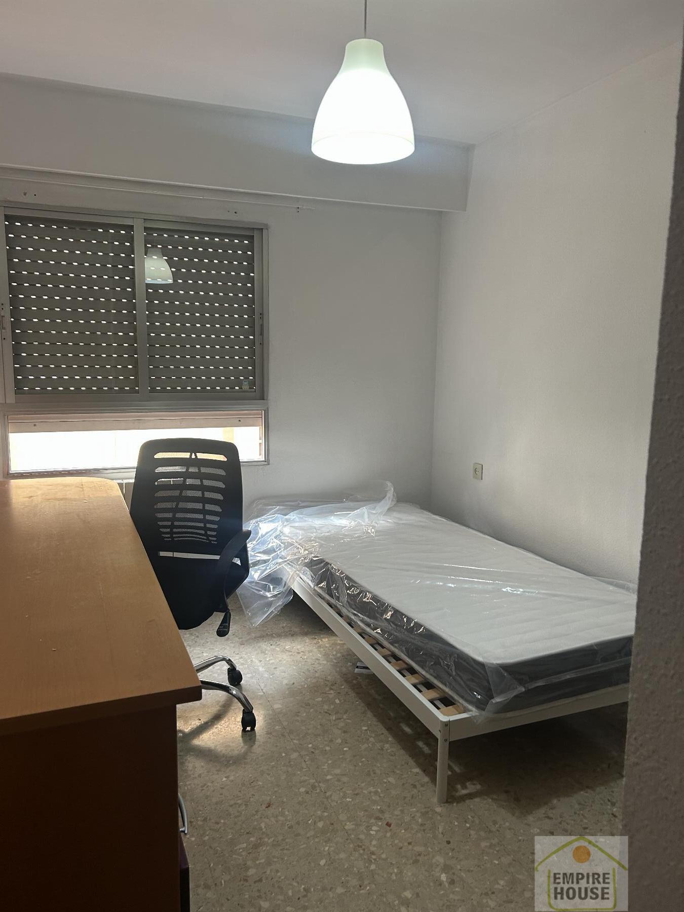 For rent of flat in Valencia