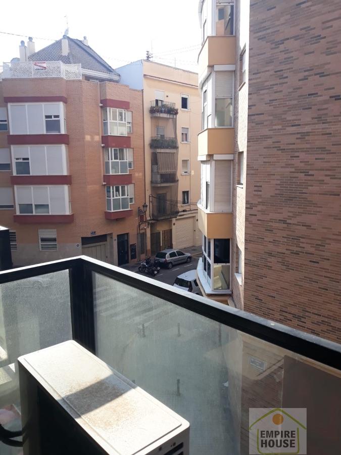 For rent of flat in Valencia