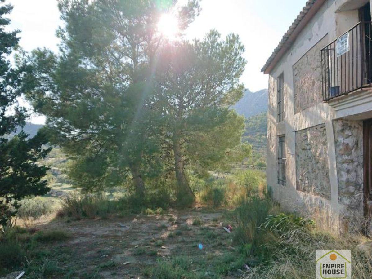 For sale of rural property in Alicante