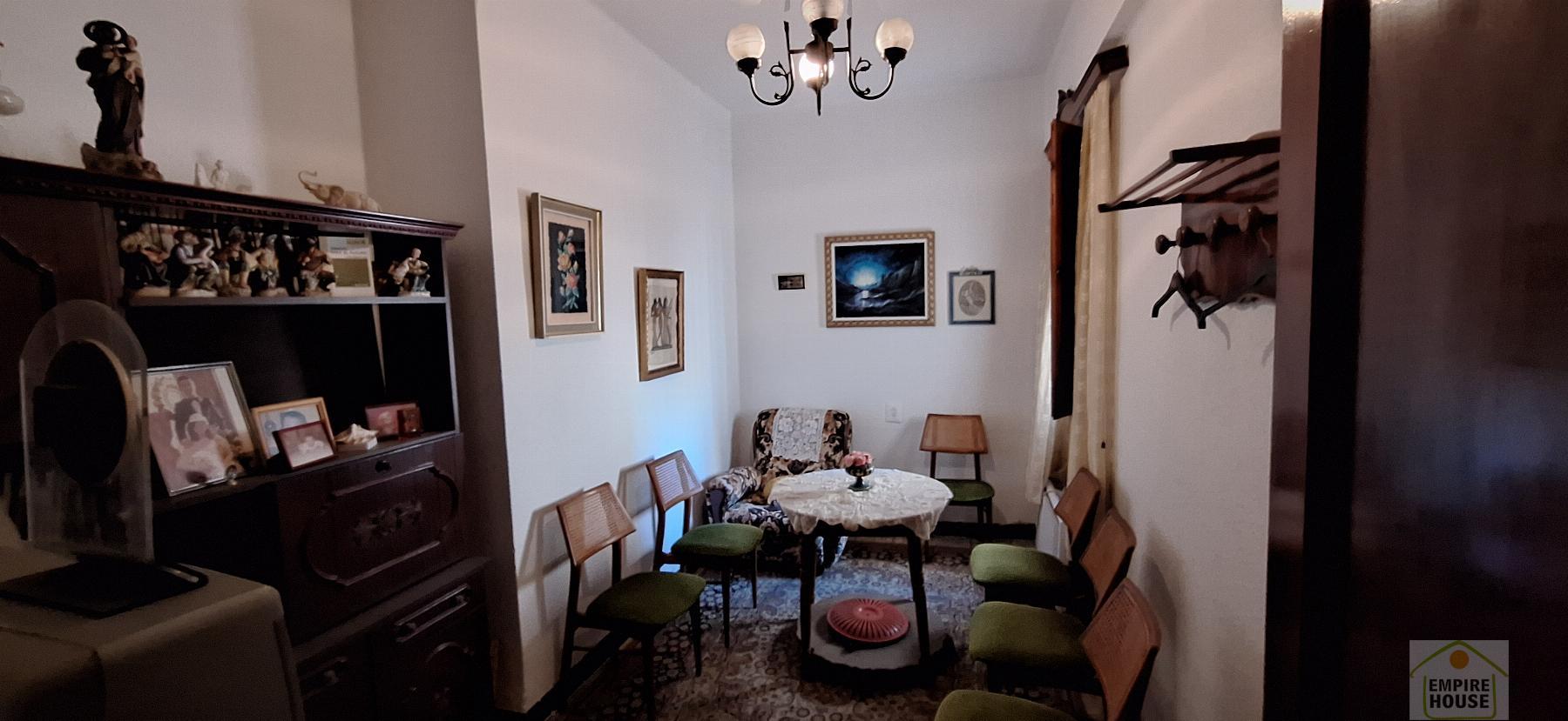 For sale of building in Algemesí
