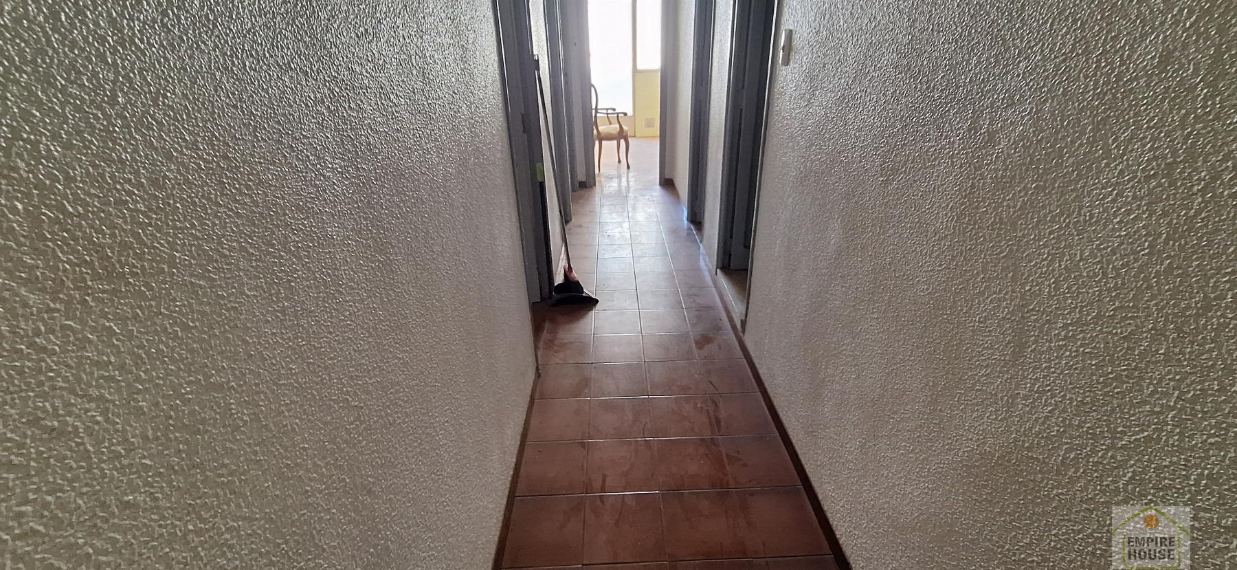 For sale of building in Algemesí