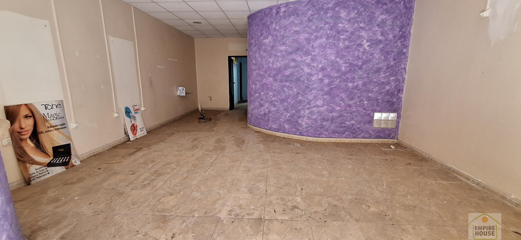 For sale of building in Algemesí