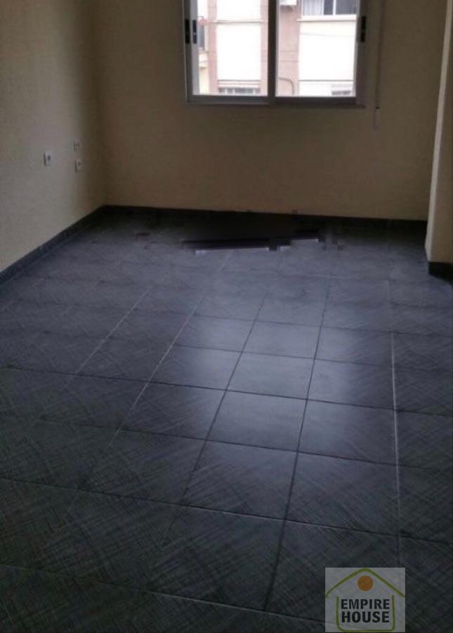 For rent of flat in Valencia