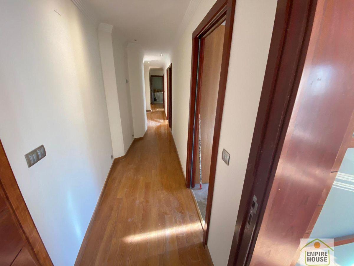 For sale of penthouse in Alzira