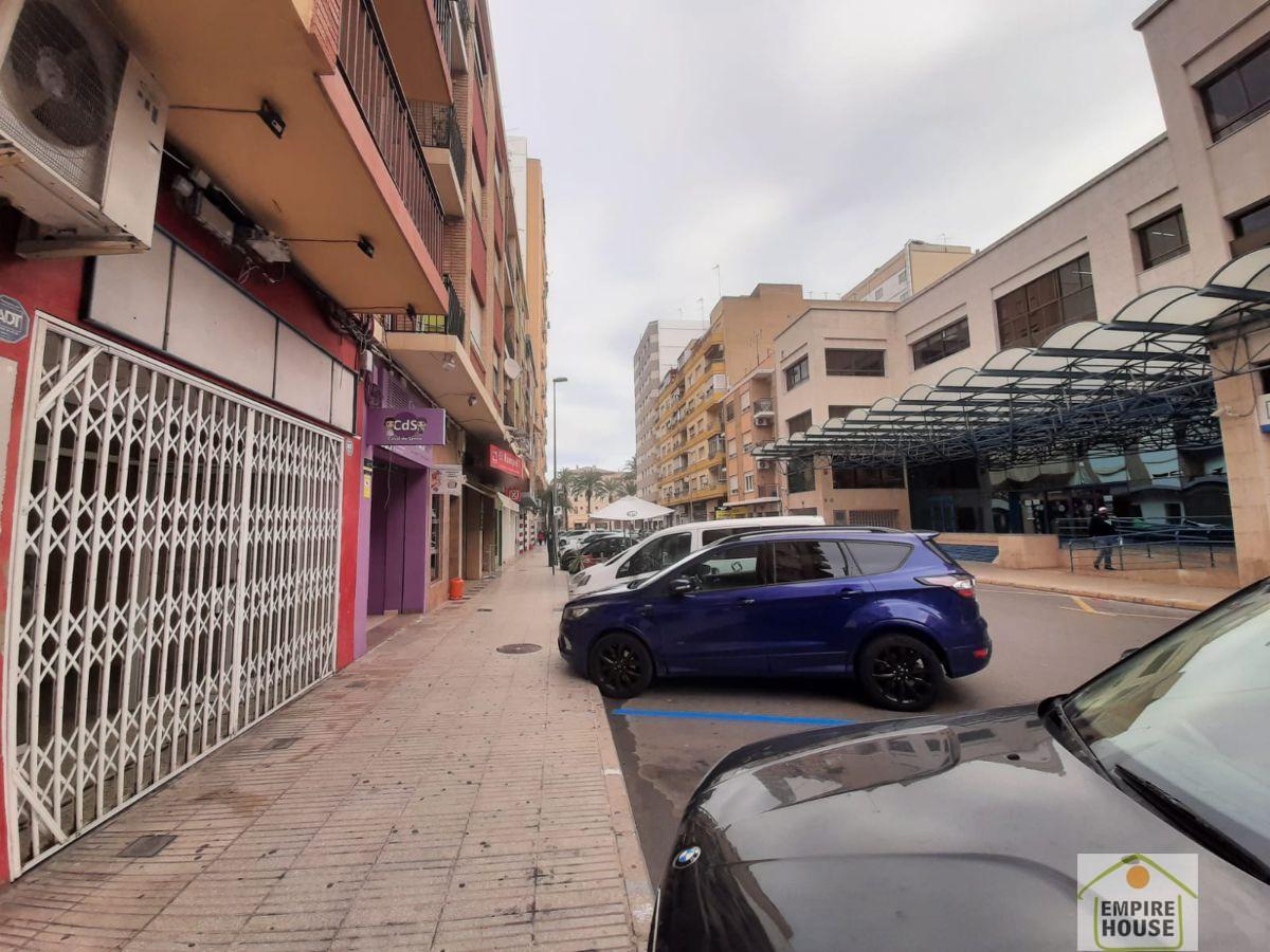 Alquiler de local comercial en Alzira