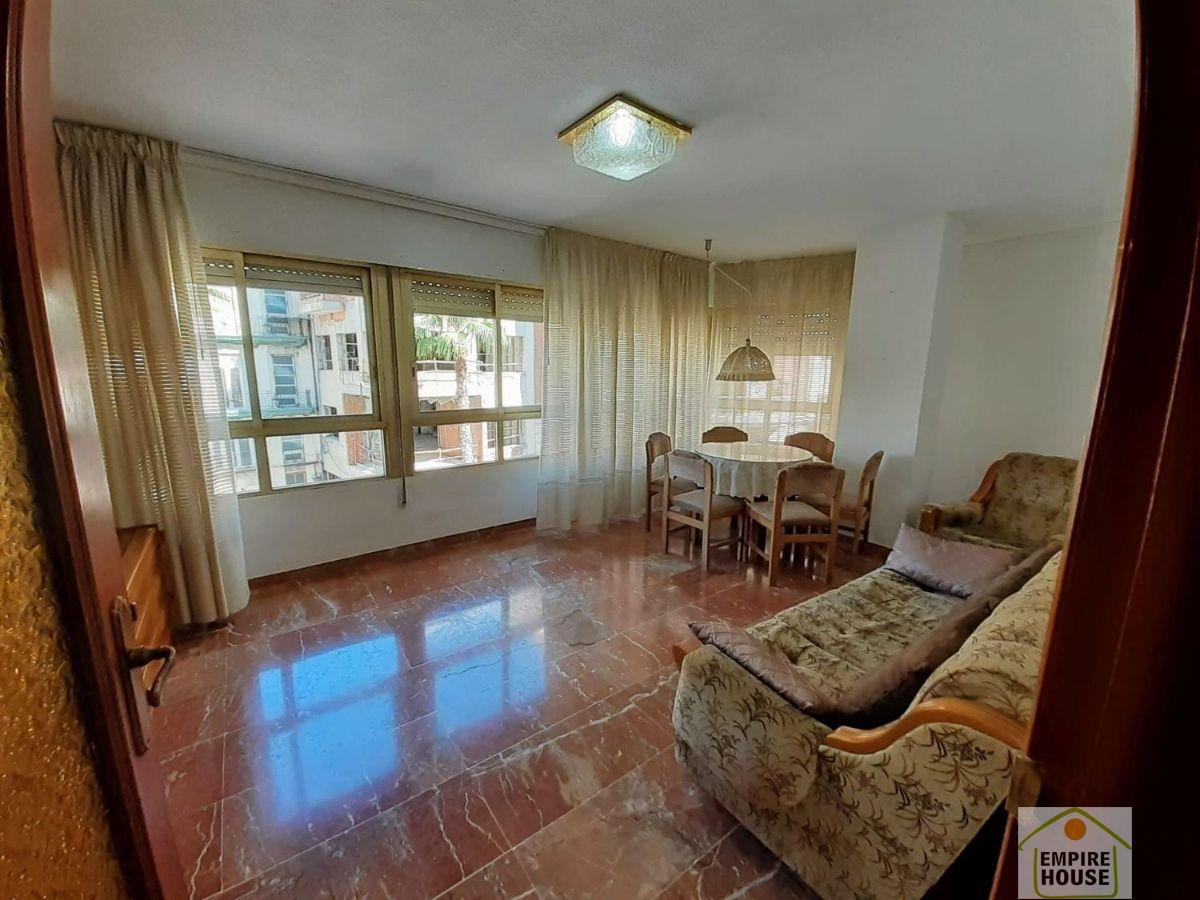 For rent of flat in Alzira