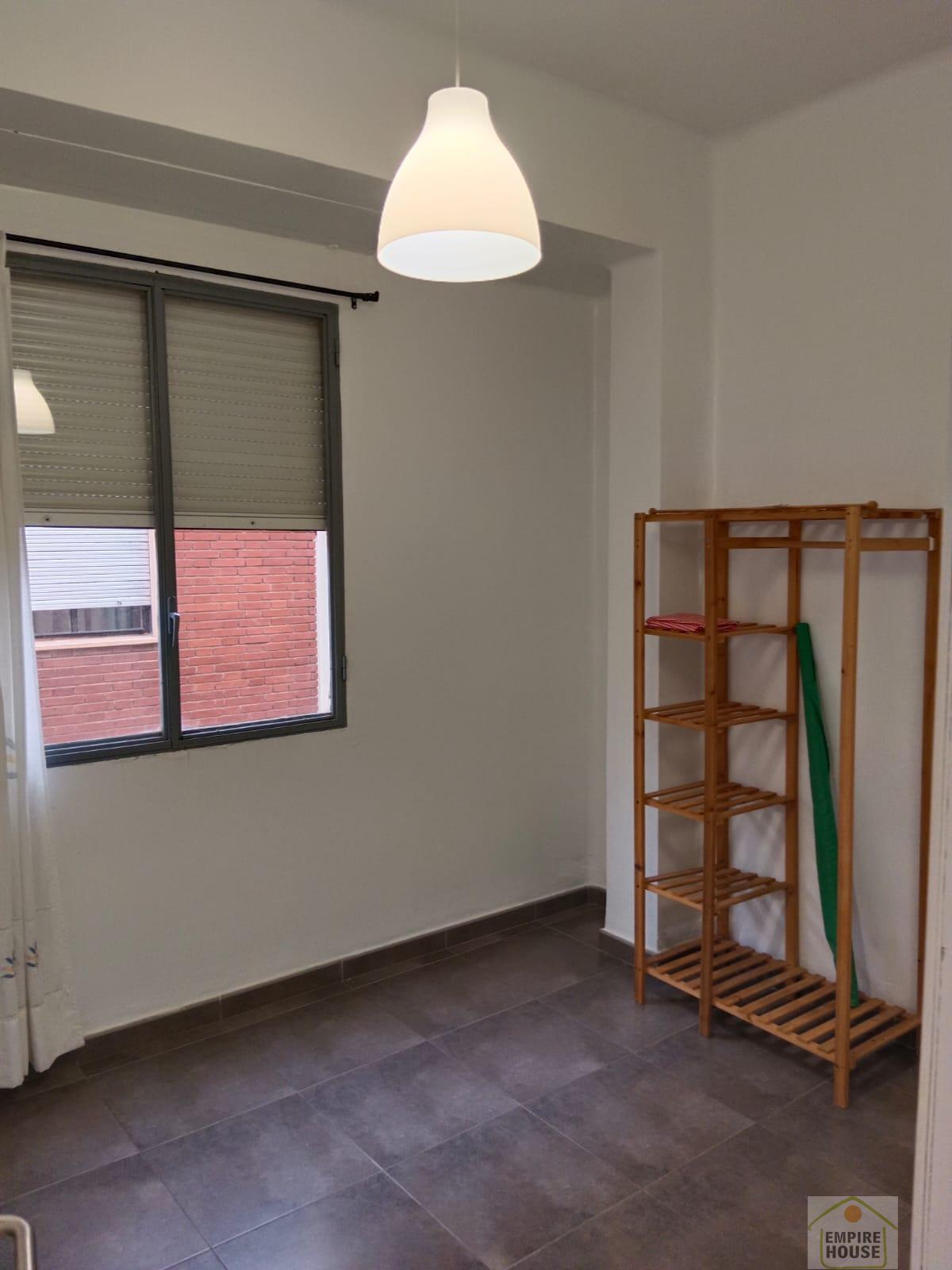 For rent of apartment in Alzira