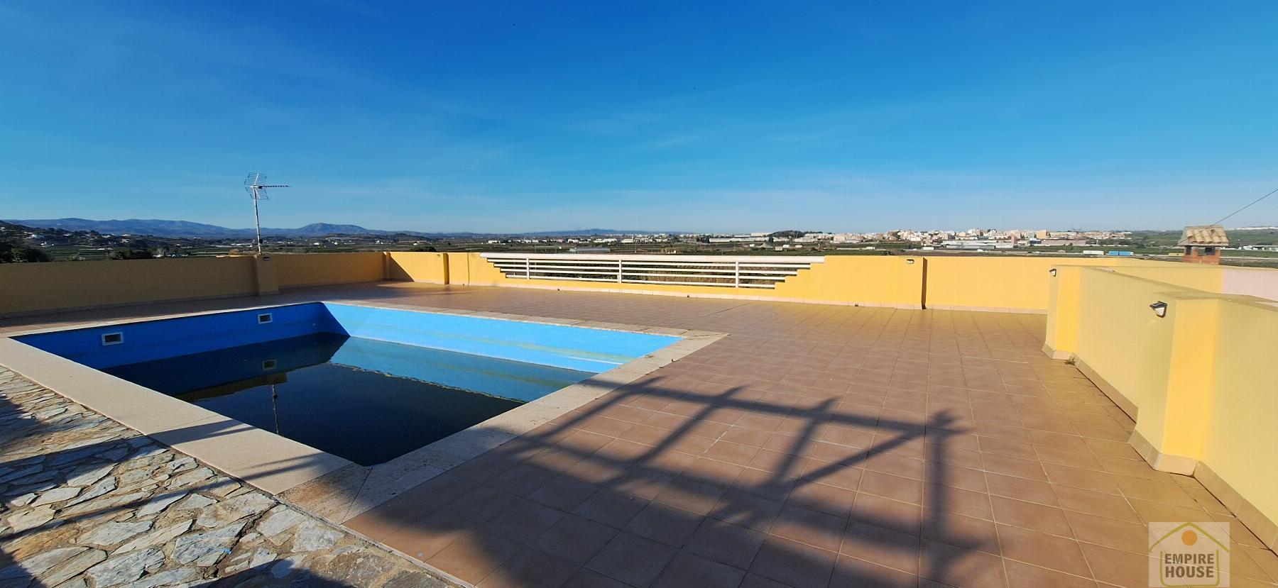 For sale of chalet in Alberic