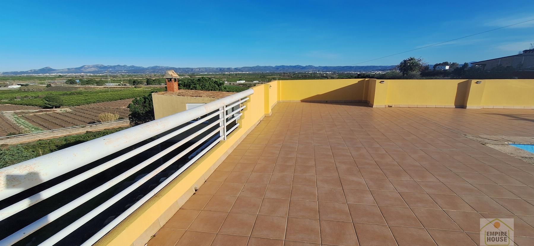 For sale of chalet in Alberic