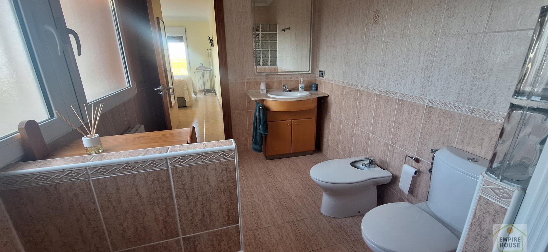 For sale of chalet in Alberic