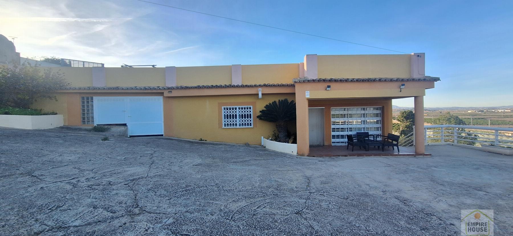 For sale of chalet in Alberic