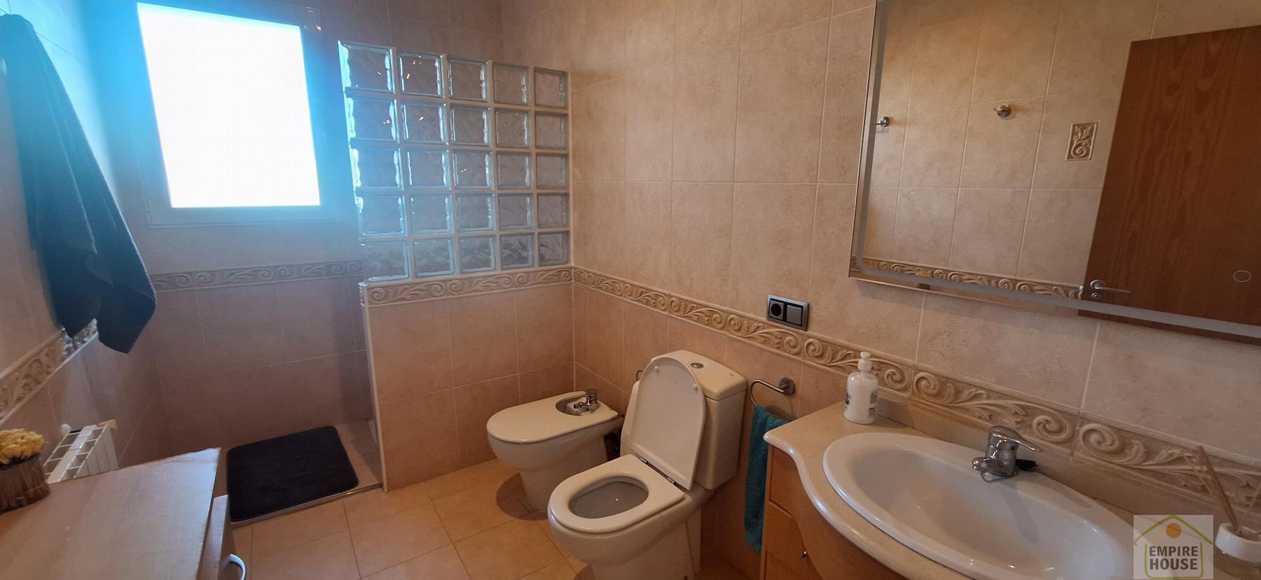 For sale of chalet in Alberic