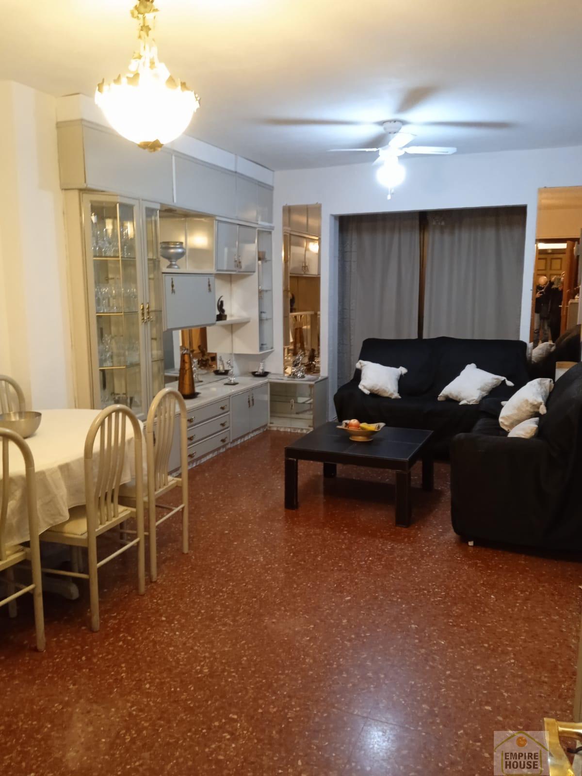 For rent of flat in Valencia