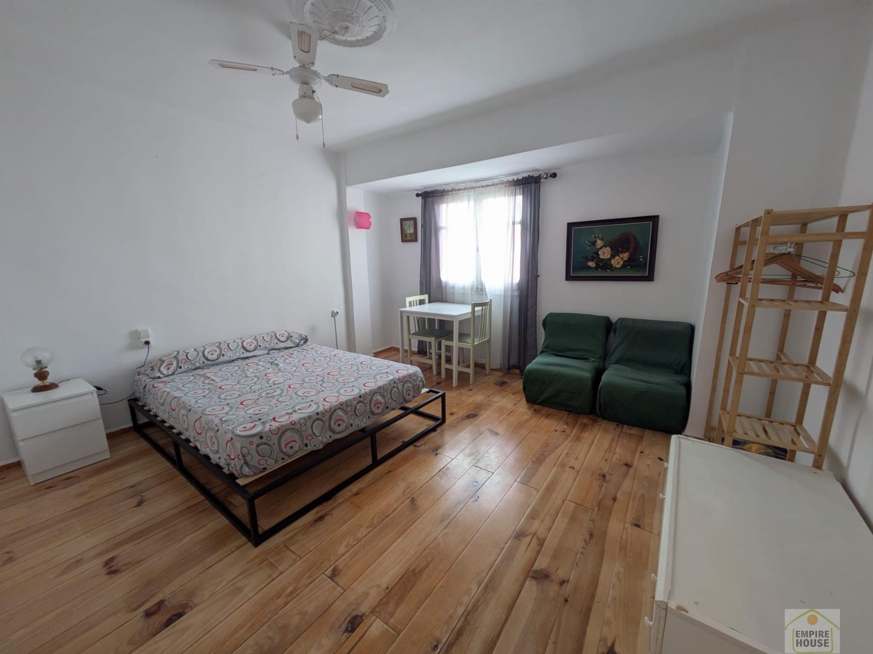 For rent of flat in Valencia