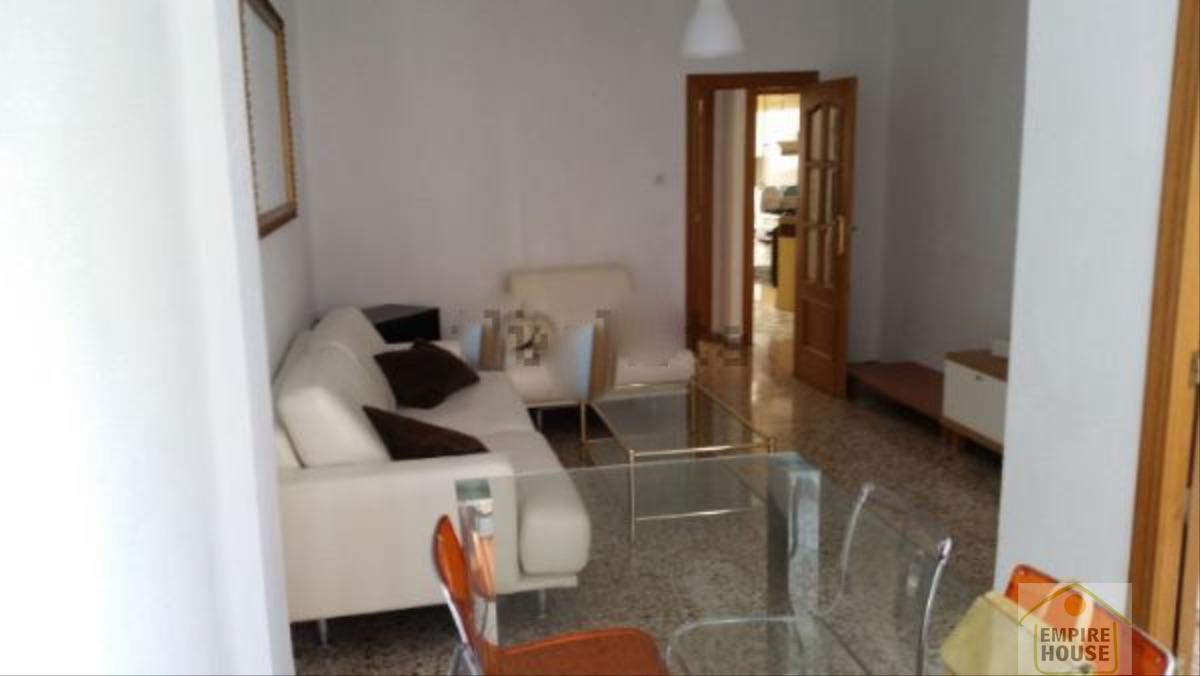 For rent of flat in Valencia