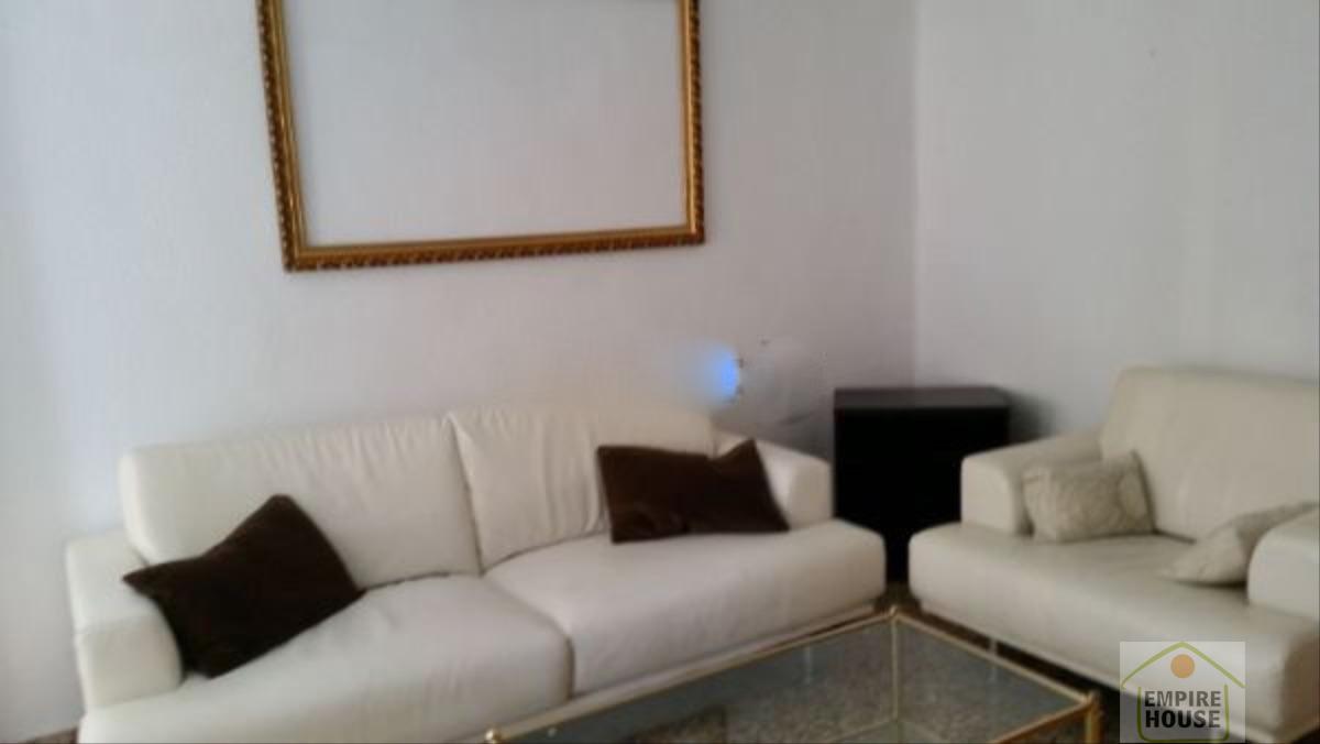 For rent of flat in Valencia
