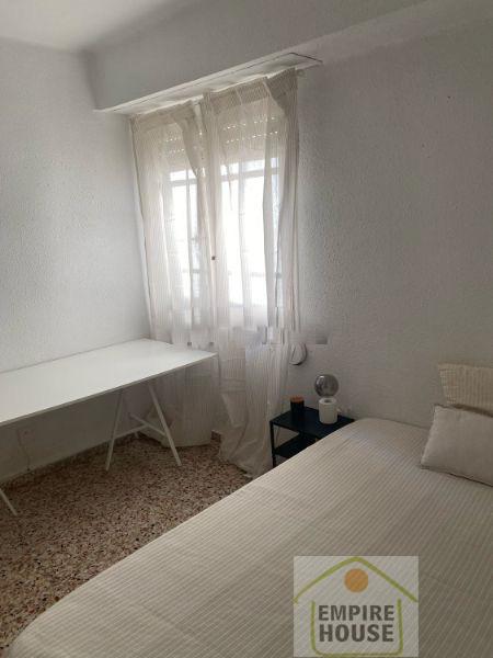 For rent of flat in Valencia