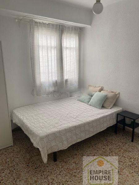 For rent of flat in Valencia