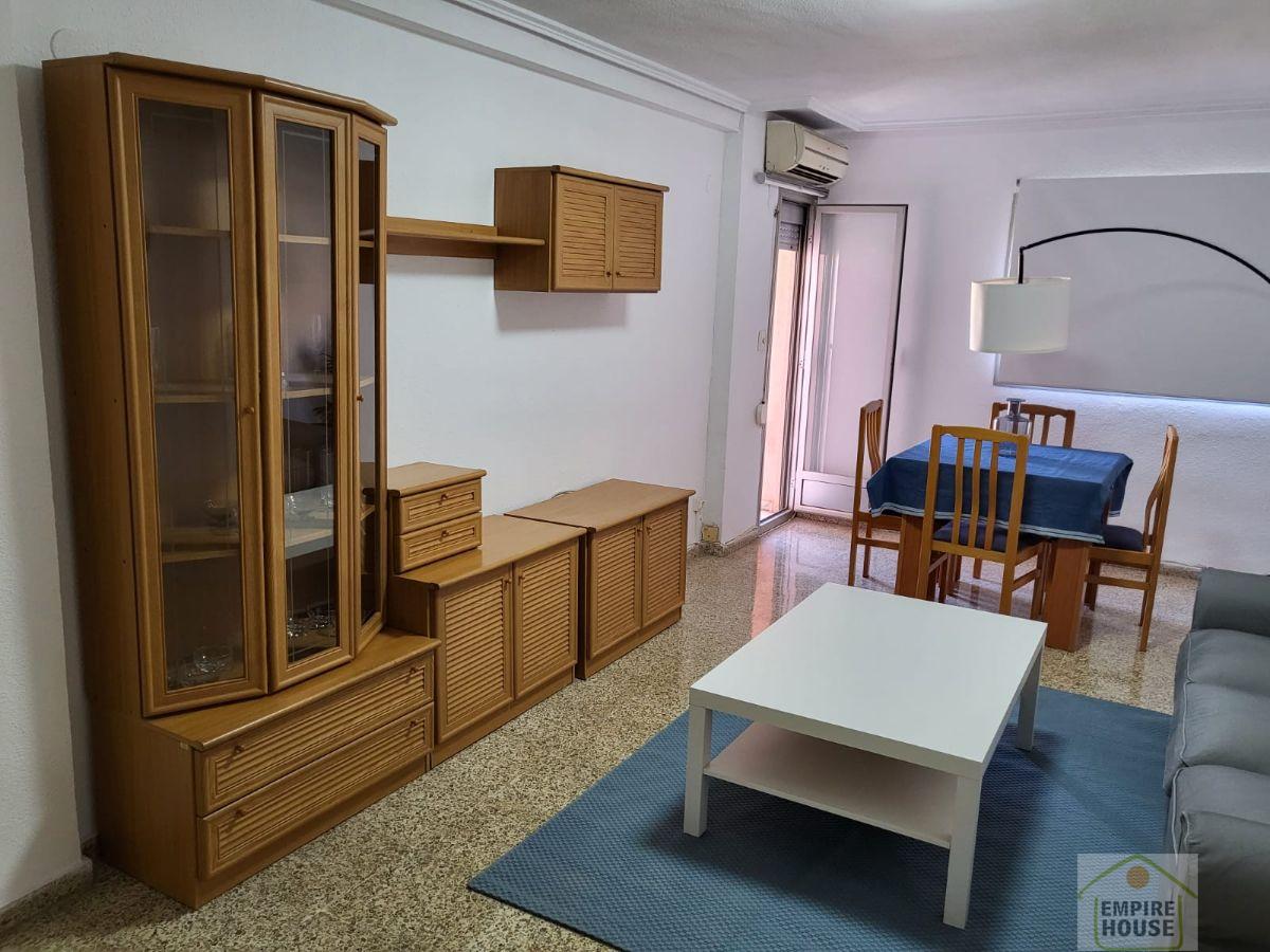 For rent of flat in Valencia