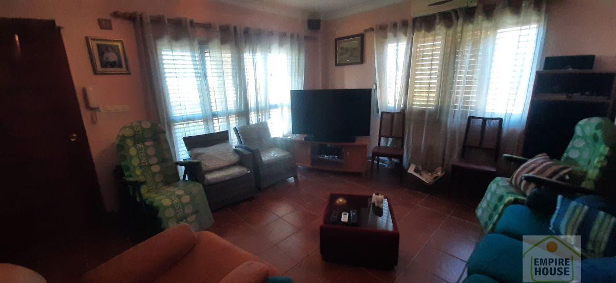 For sale of chalet in Alzira