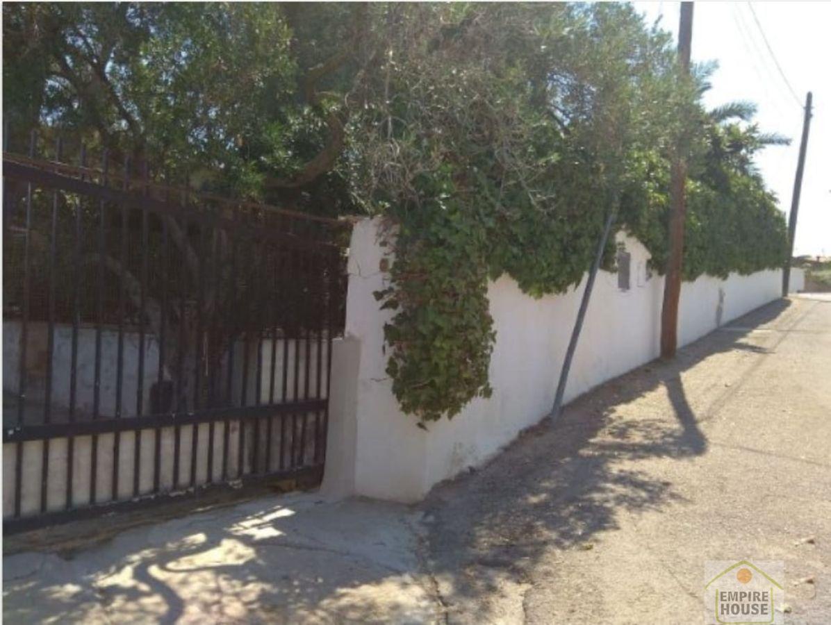 For sale of chalet in Alzira