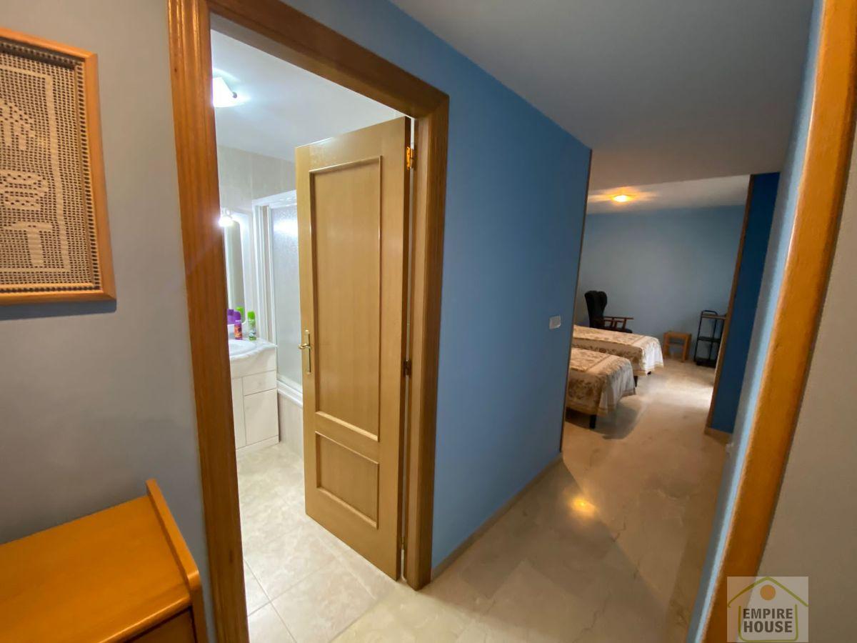 For sale of flat in Alzira