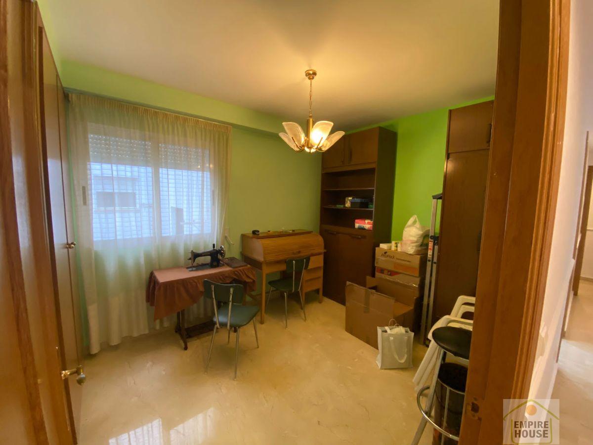 For sale of flat in Alzira