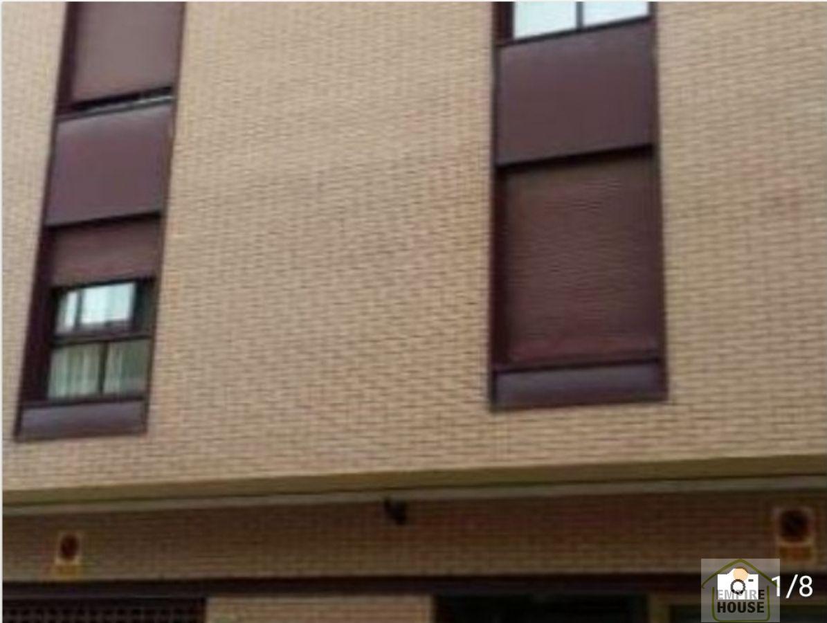 For sale of flat in Alzira