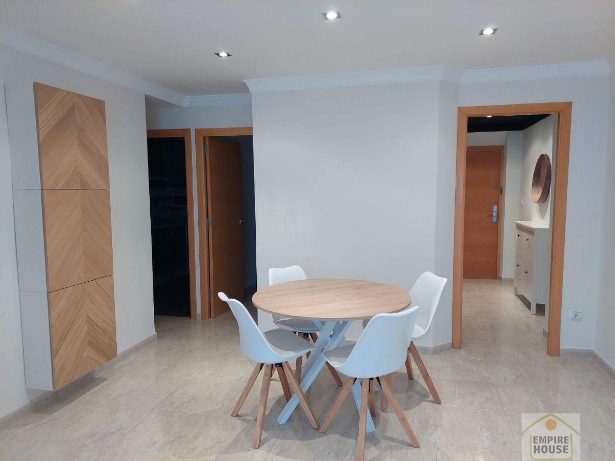 For rent of apartment in Carcaixent