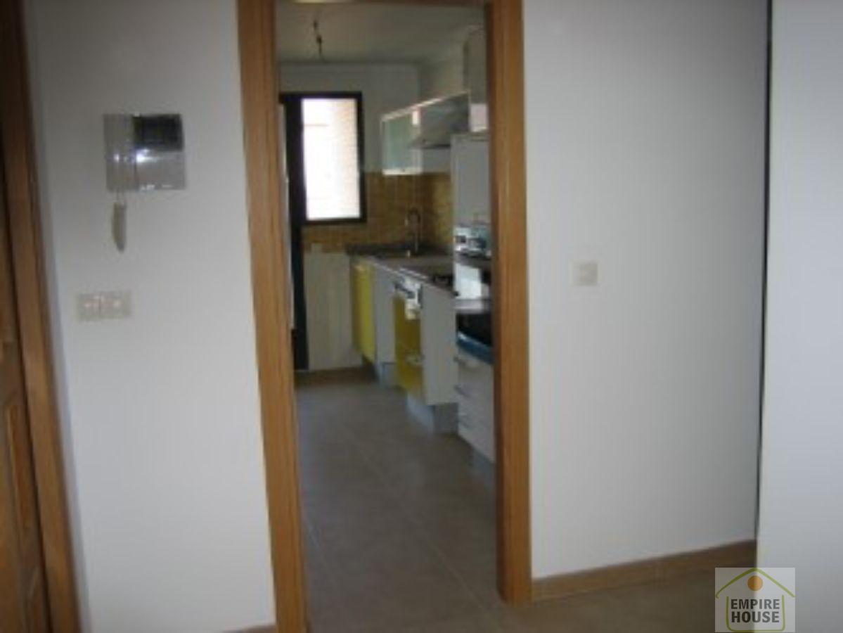 For rent of flat in Torrent