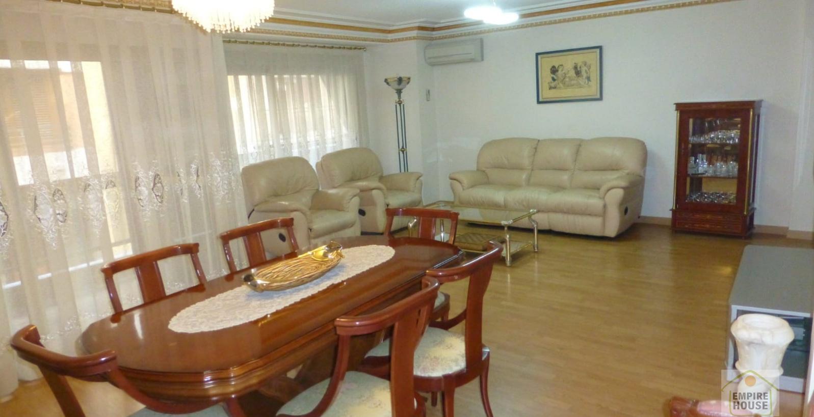 For sale of flat in Algemesí