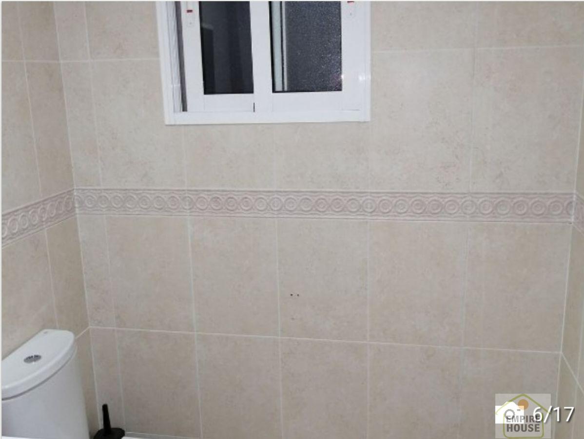 For sale of flat in Algemesí