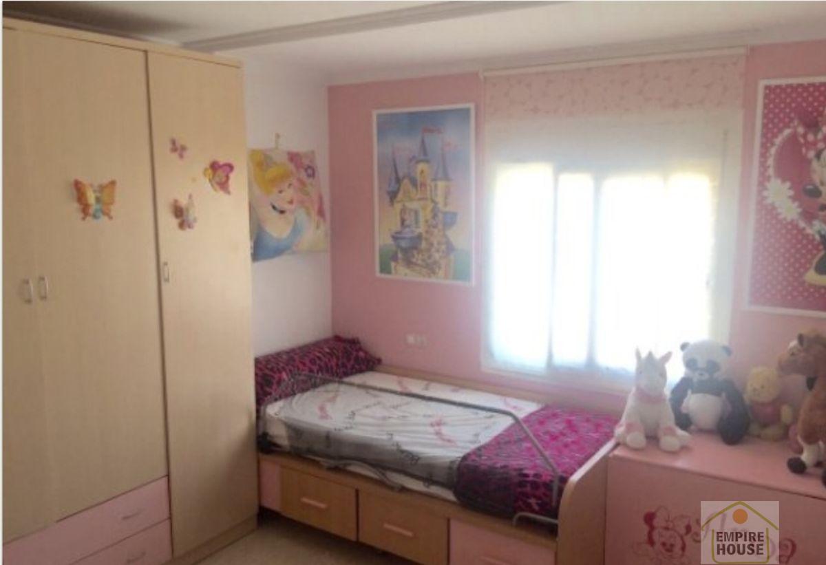 For sale of flat in Algemesí