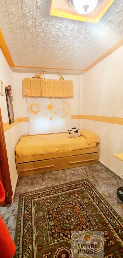 For sale of flat in Algemesí