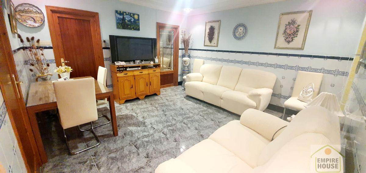 For sale of flat in Algemesí