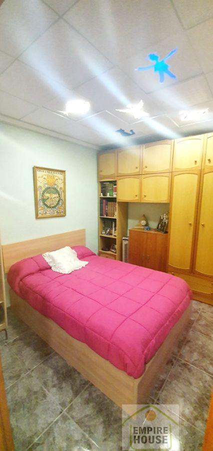 For sale of flat in Algemesí