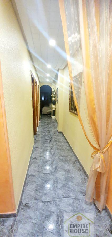 For sale of flat in Algemesí