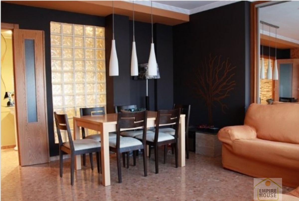 For sale of flat in Algemesí