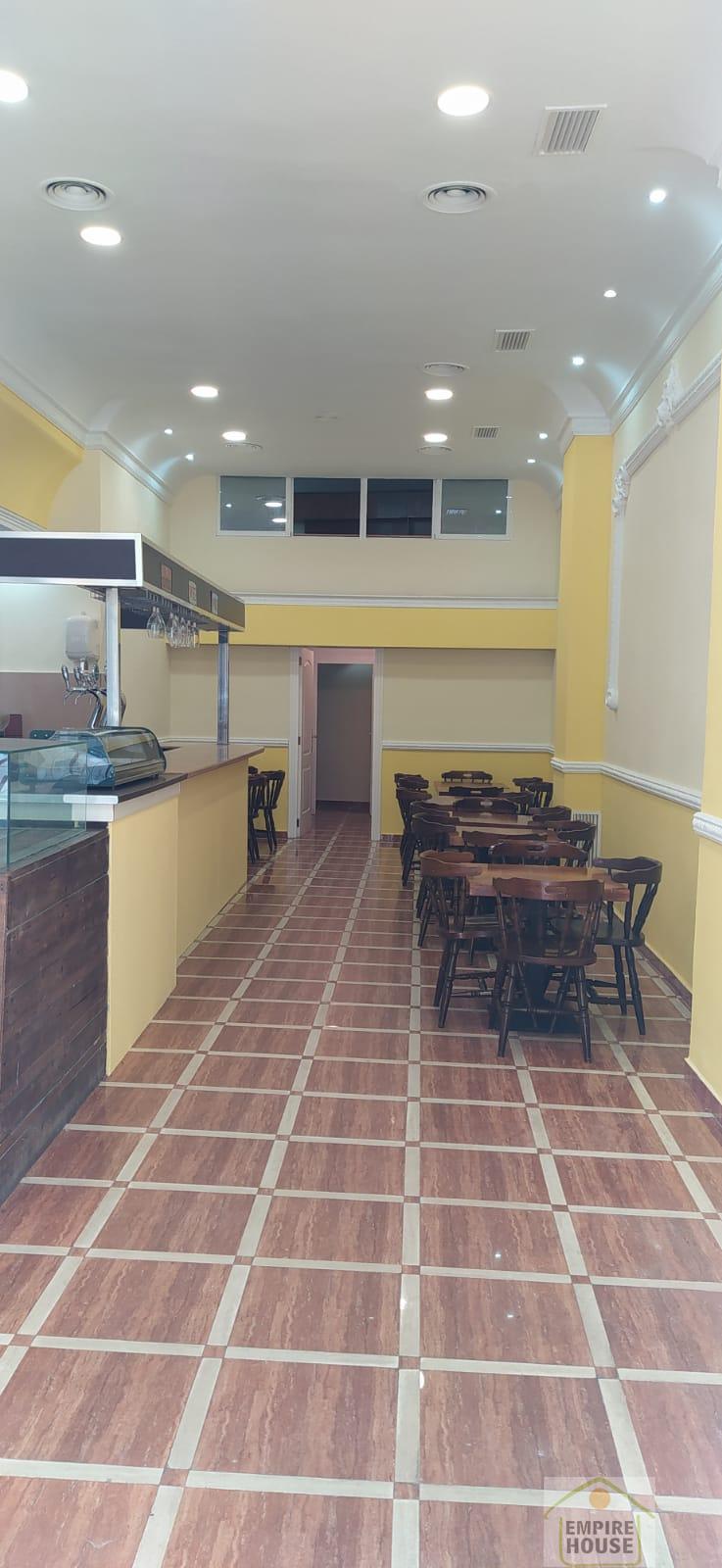 For rent of commercial in Catarroja