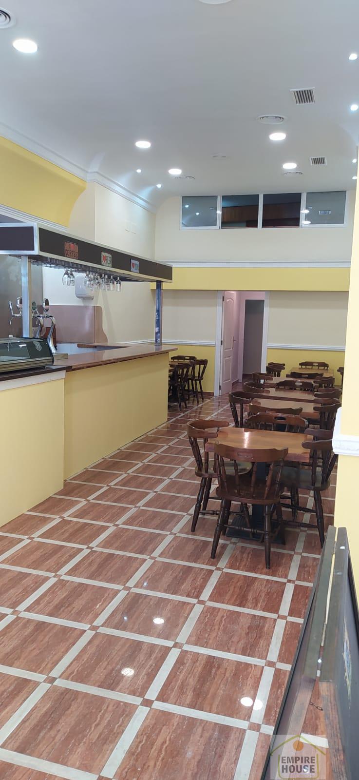 For rent of commercial in Catarroja