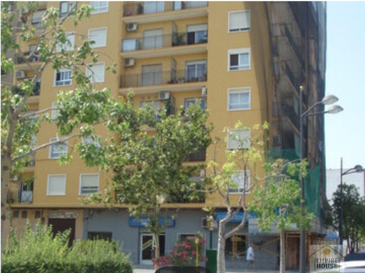 Alquiler de local comercial en Valencia