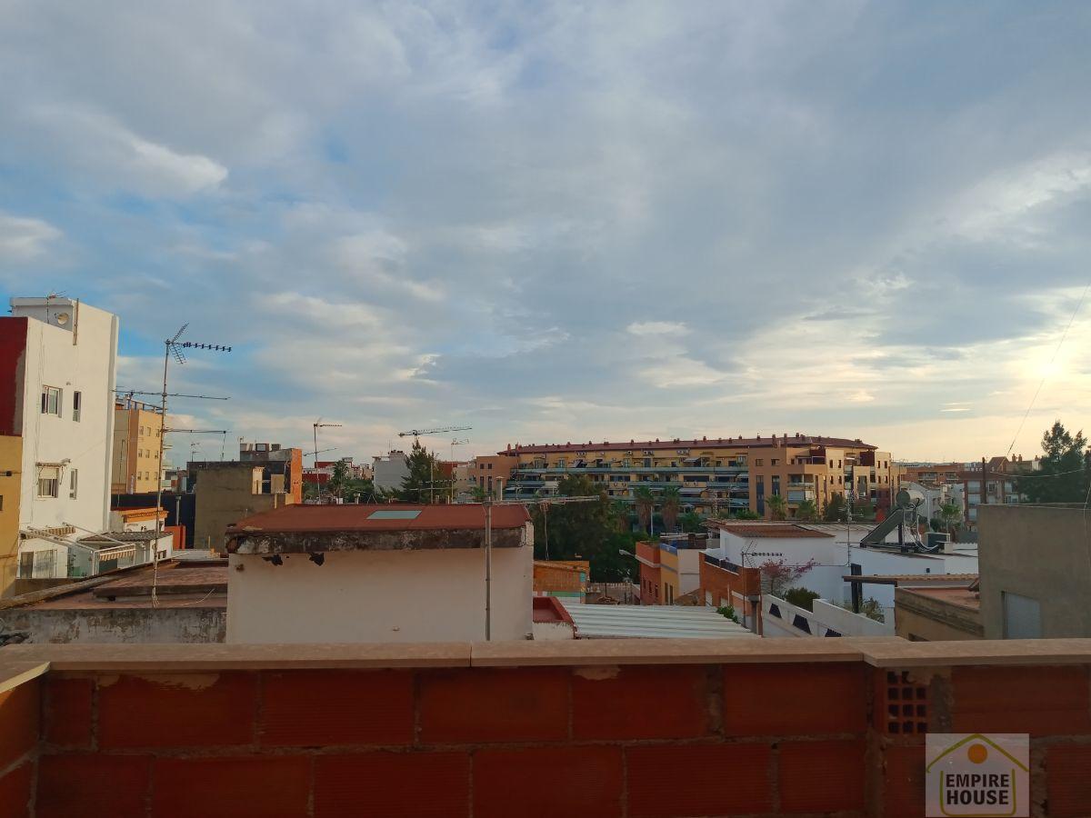 For rent of penthouse in Massanassa