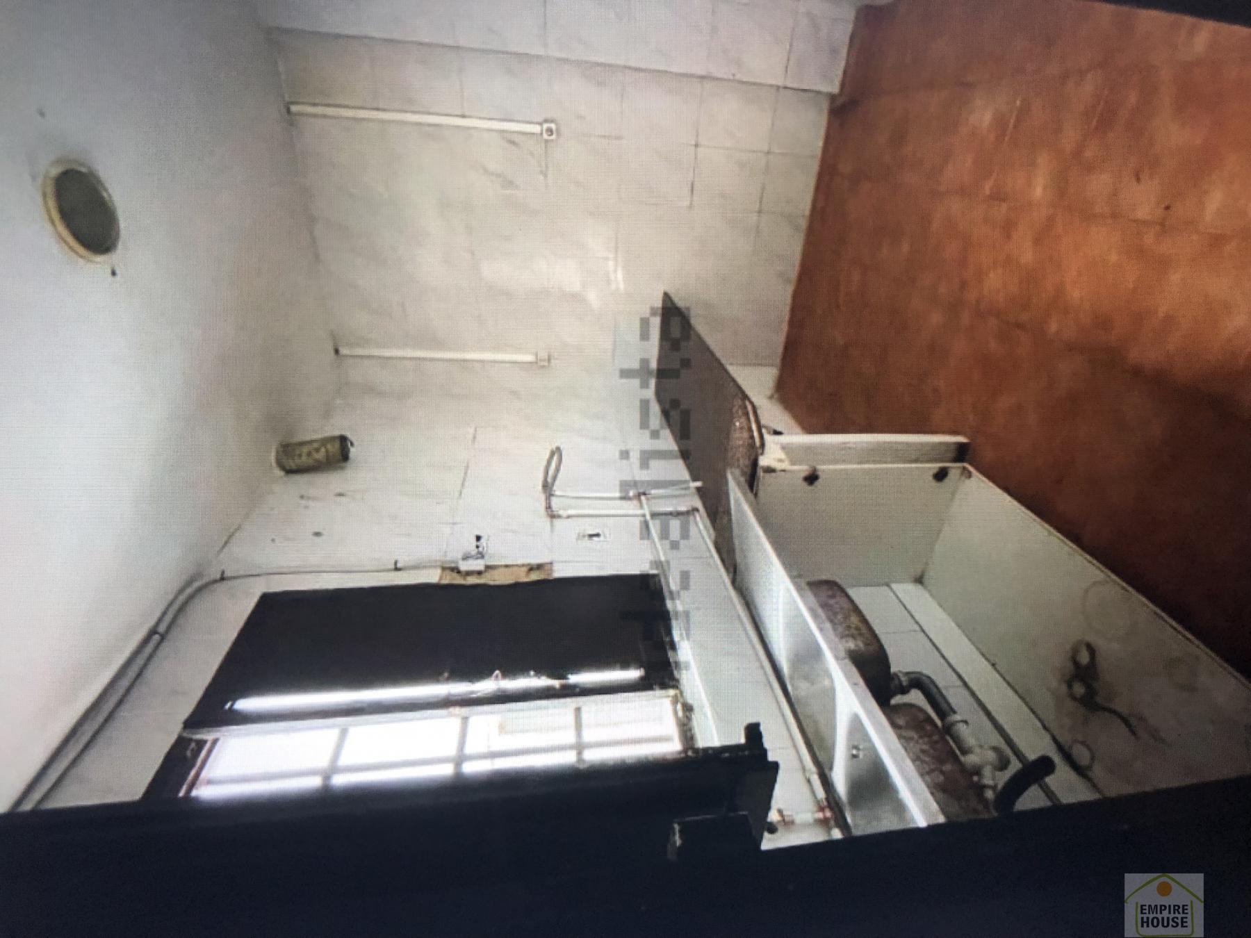 For rent of commercial in Valencia