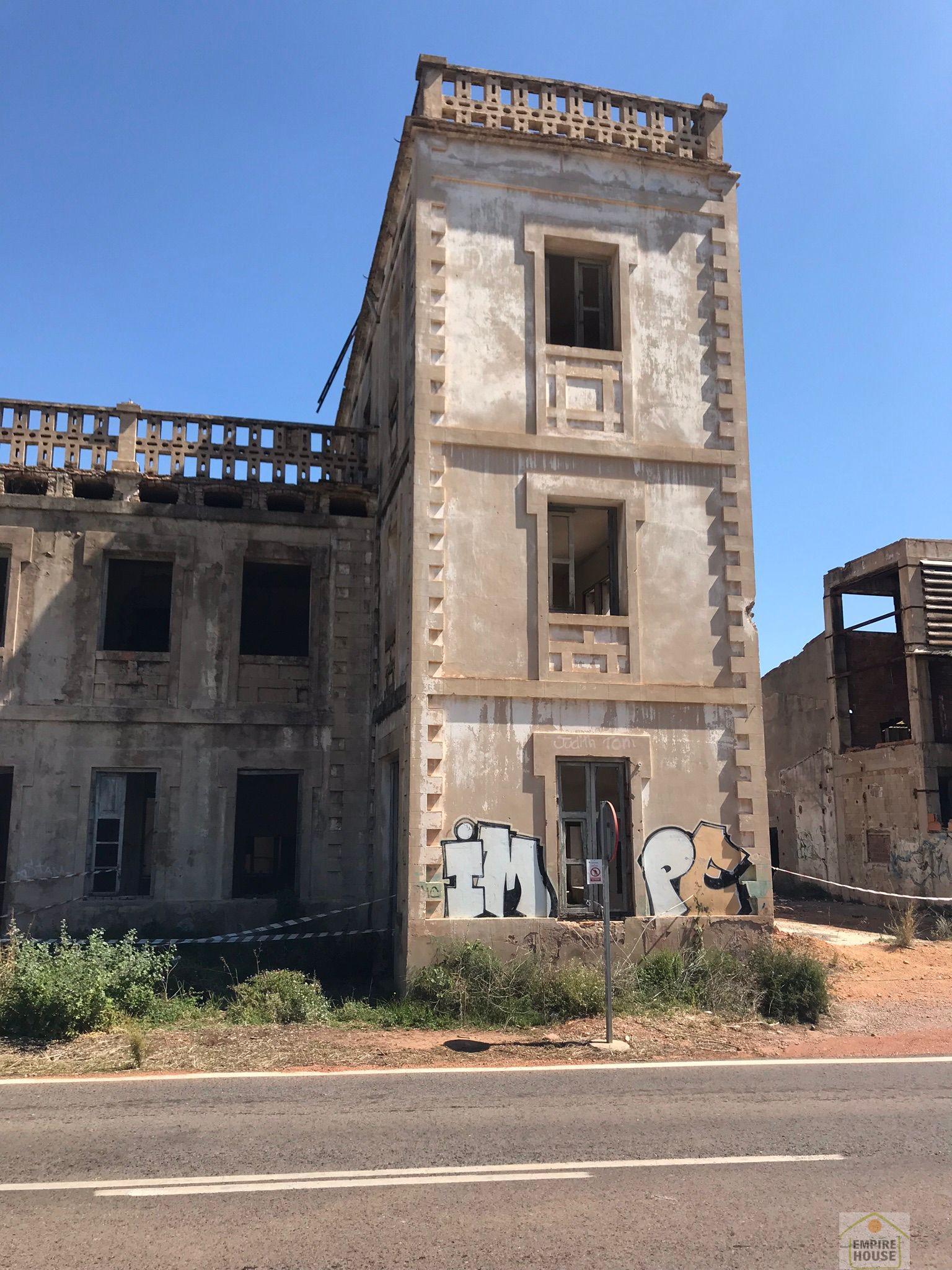 Venta de finca rústica en Torres Torres