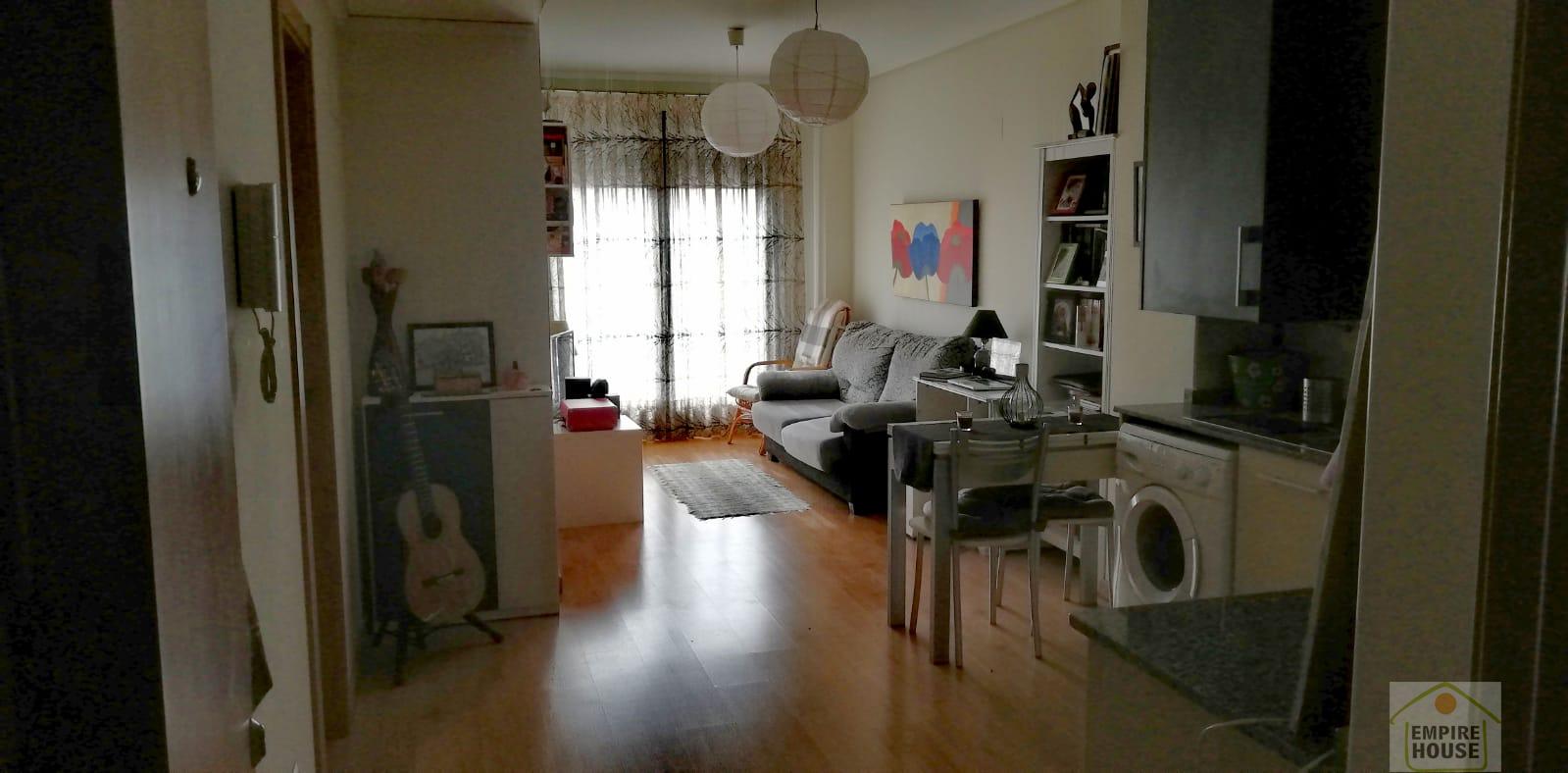 For sale of flat in Valencia